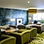 Mercure Newbury West Grange Hotel