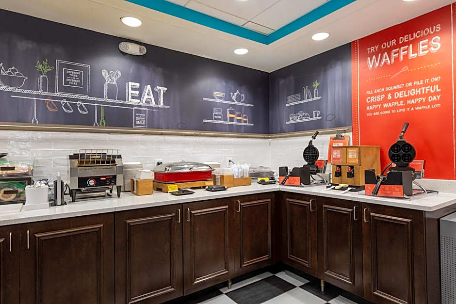 Hampton Inn By Hilton Columbia I-26/Harbison Blvd.