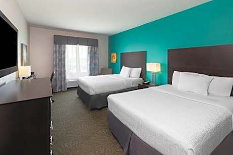 Queen Room with Two Queen Beds - Non-Smoking