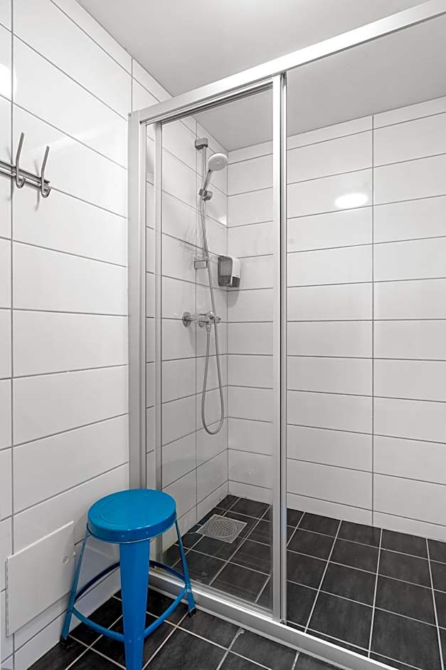 Enter Backpack Hotel