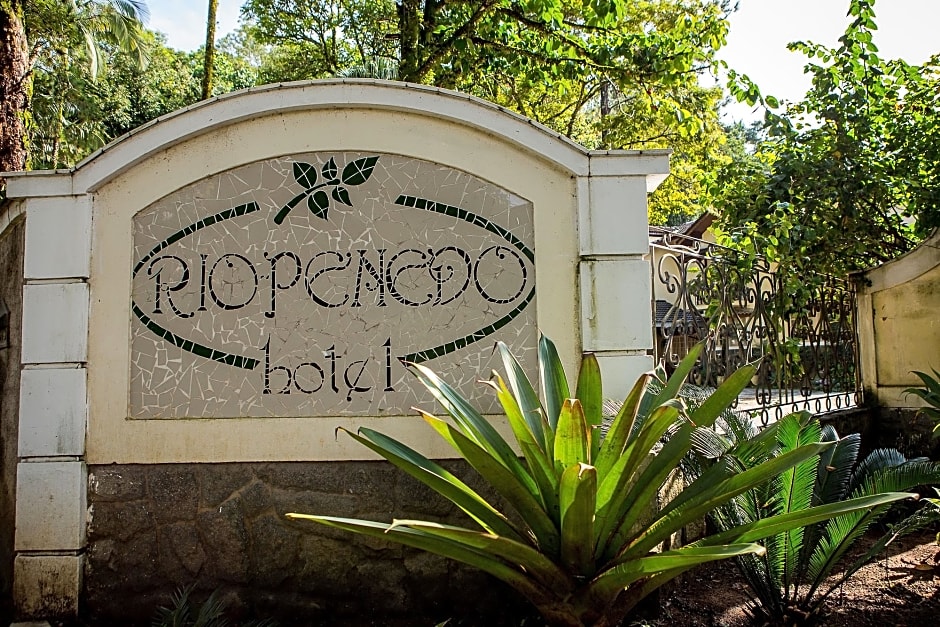 Hotel Rio Penedo