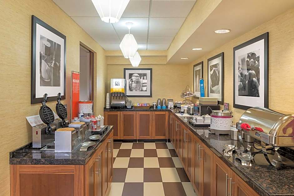 Hampton Inn By Hilton Columbia