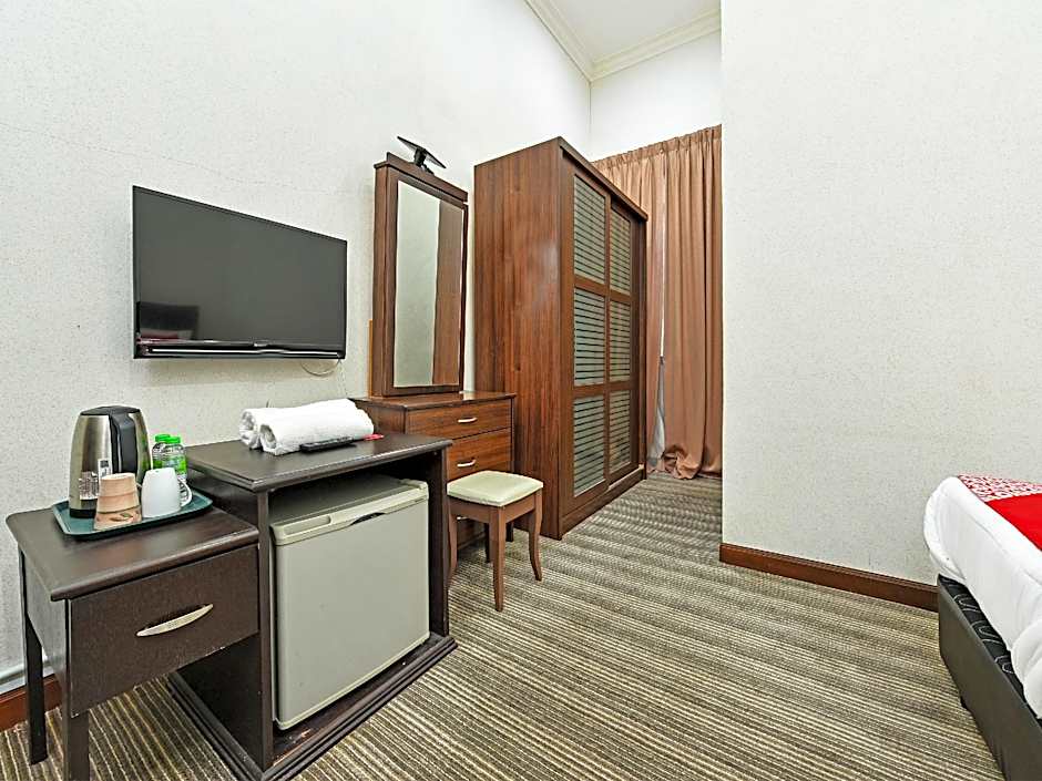 Capital O 90434 Marmoris House