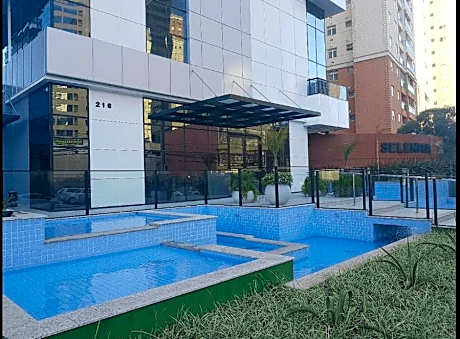 Conjunto Estúdio e Duplex Selenita by Rhouses