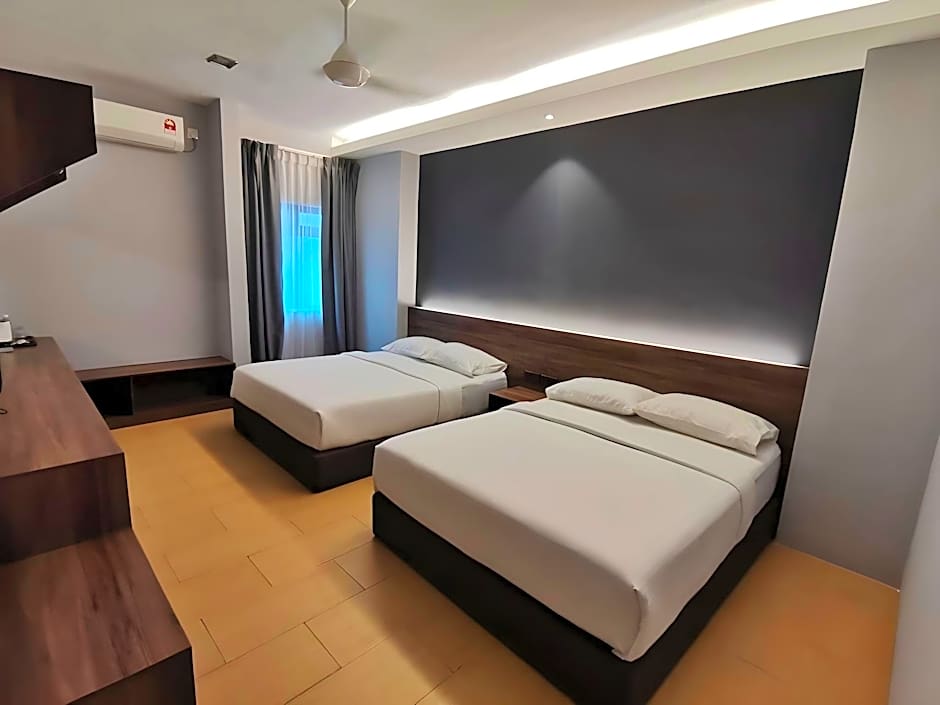 Lumut Hotel