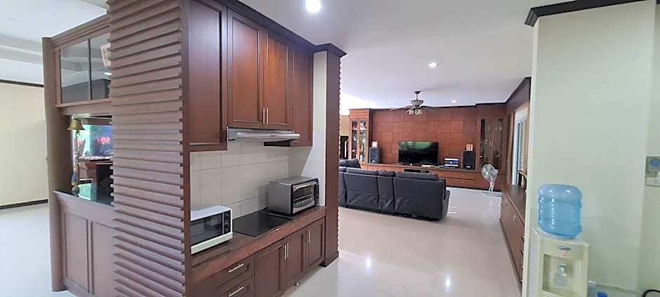 Viewpoint Villa
