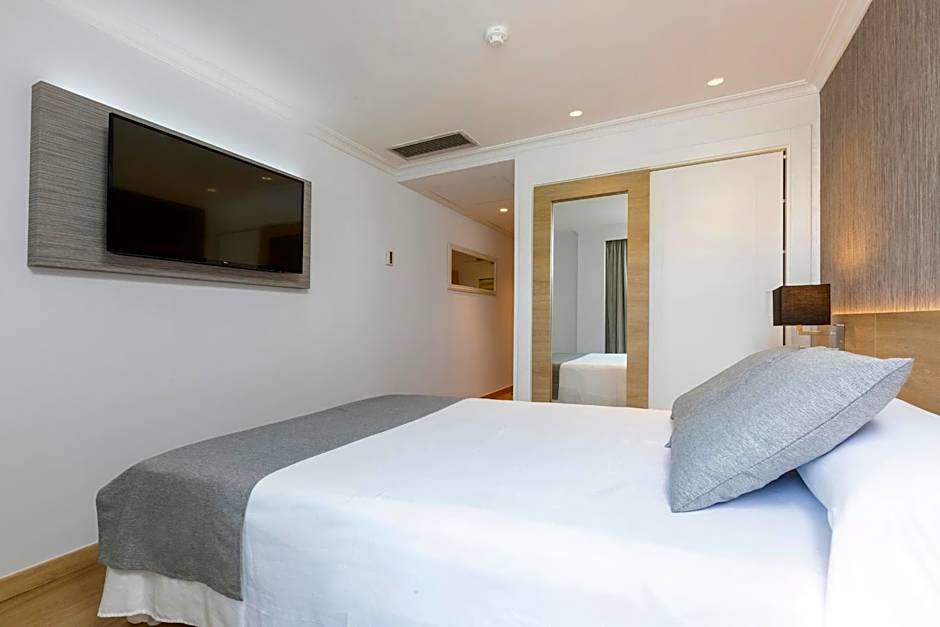 Hotel Simbad Ibiza & Spa