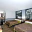Super 8 by Wyndham Naples