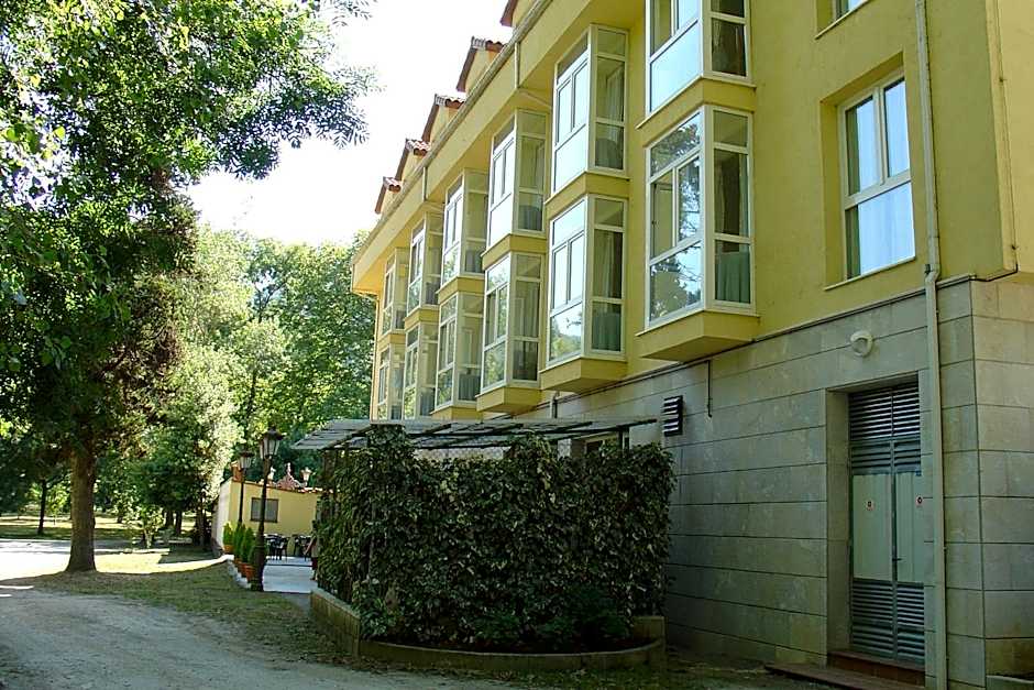 Hotel Balneario De Alceda