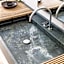 zelloon boutique hotel