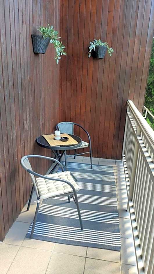 Pollushof Panzió és Étterem