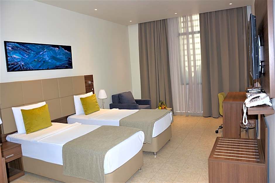 CAPITAL HOTEL