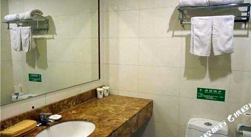 Greentree Inn Tianjin Wuqing Distric Bohai Market