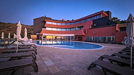 Hotel Carqueijais - Serra da Estrela