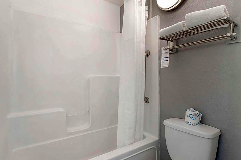 Quality Inn & Suites Hardeeville - Savannah North