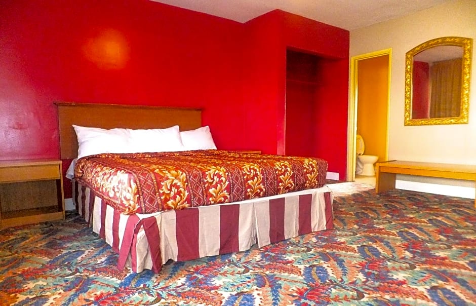 Long Beach Motel