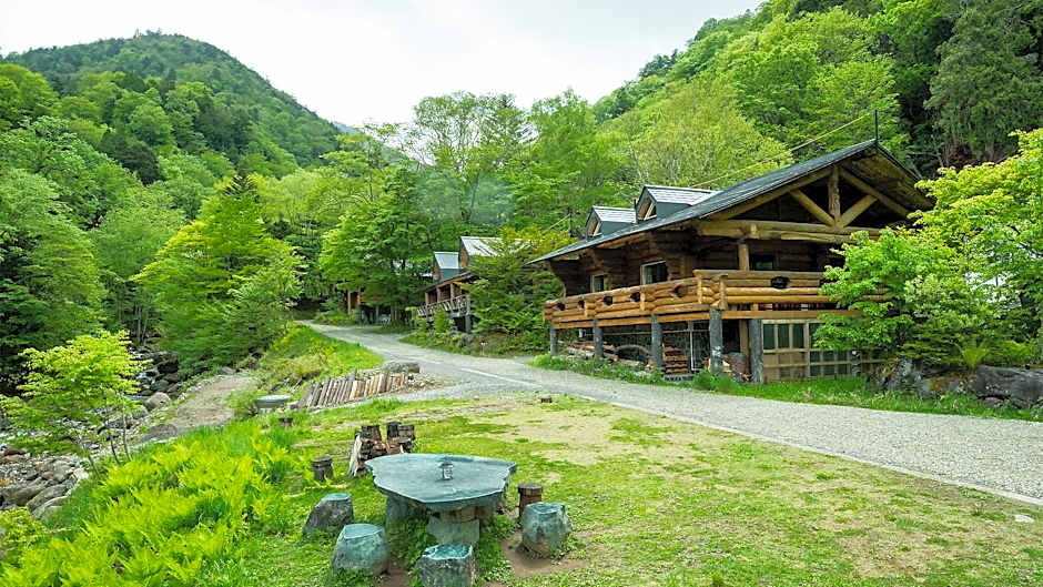 Hatcho no Yu Hot Spring Ryokan