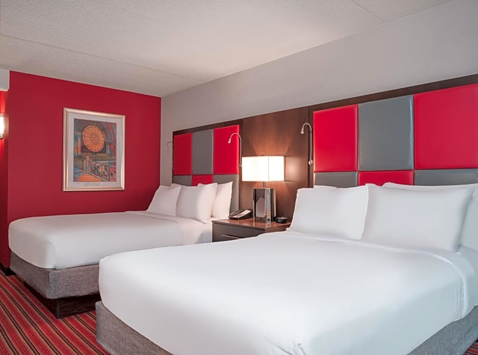 Crowne Plaza Indianapolis-Dwtn-Union Stn, an IHG Hotel