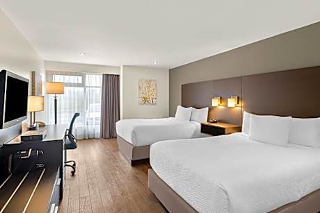 Double Room with Two Double Beds - Accessible