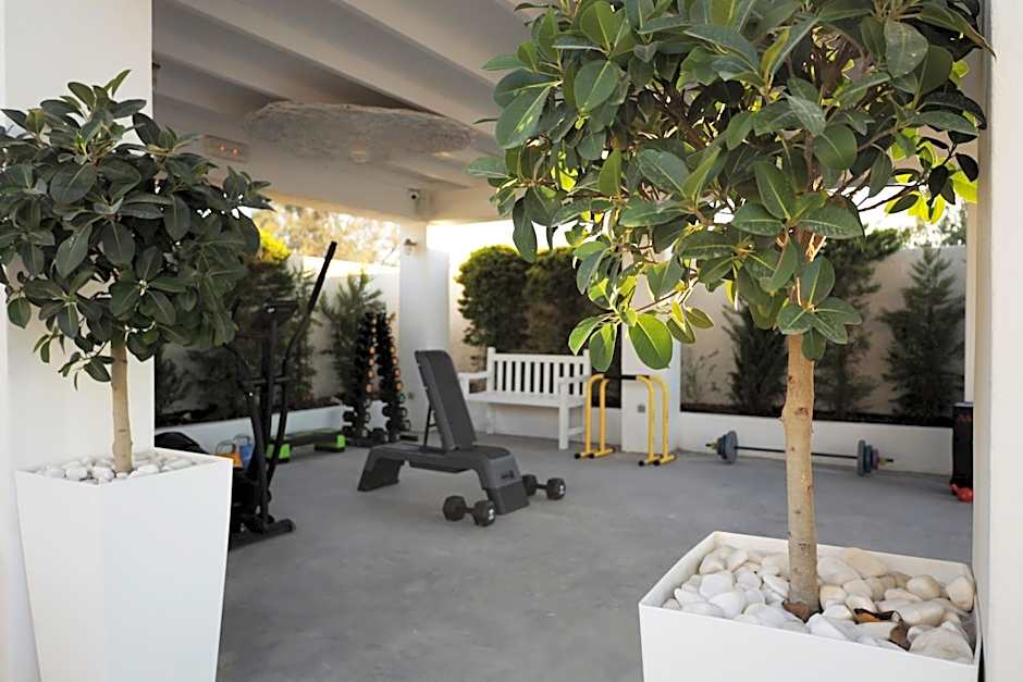 Caldera's Dolphin Suites