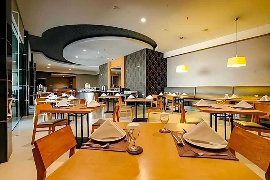 ILLIRA Lite Praya Lombok