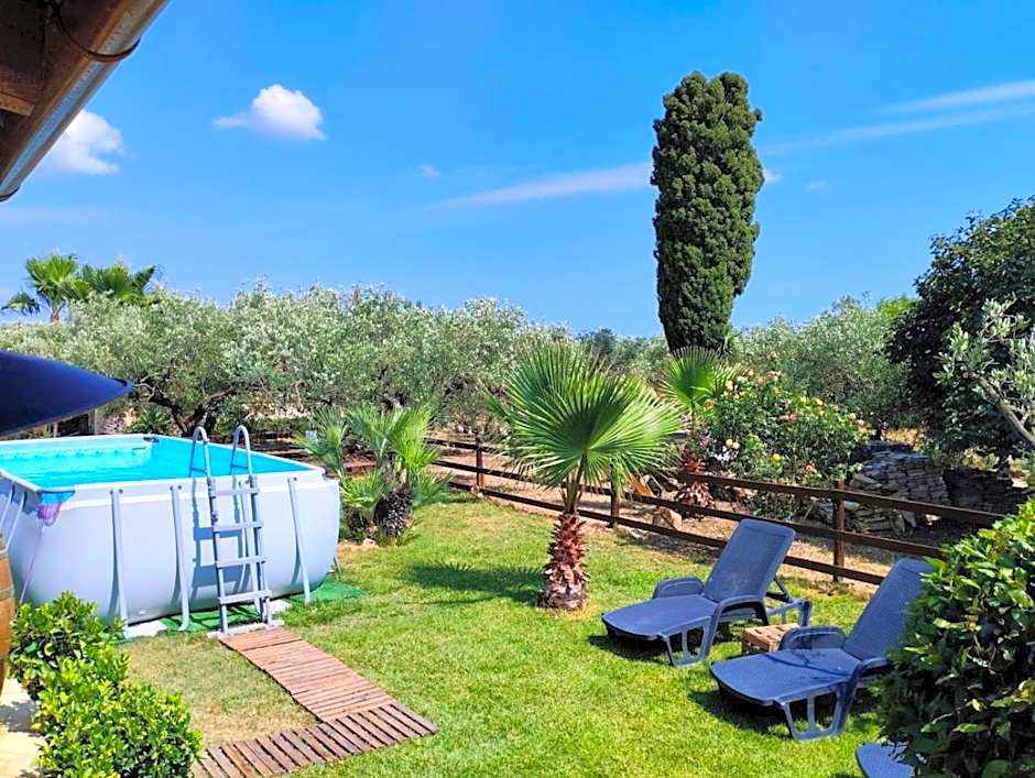 Casa Vacanze 'Al Giardino degli Ulivi'