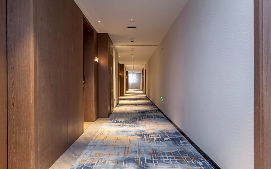 Echarm Hotel Xiaogan Yingcheng Sports Center