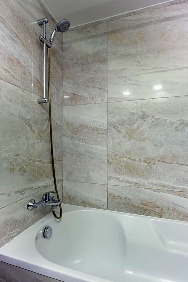 Livadhiotis City Hotel