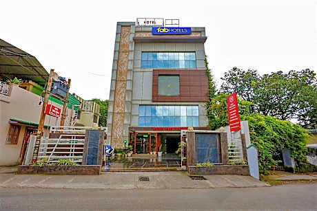 FabHotel Prem Ratna