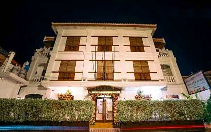 West Loch Park Hotel Vigan