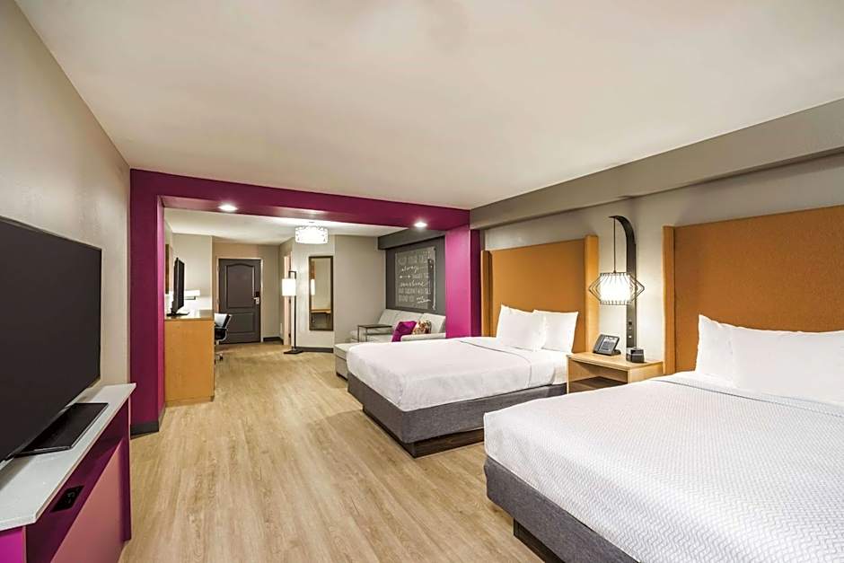 La Quinta Inn & Suites by Wyndham Chattanooga-Hamilton Place