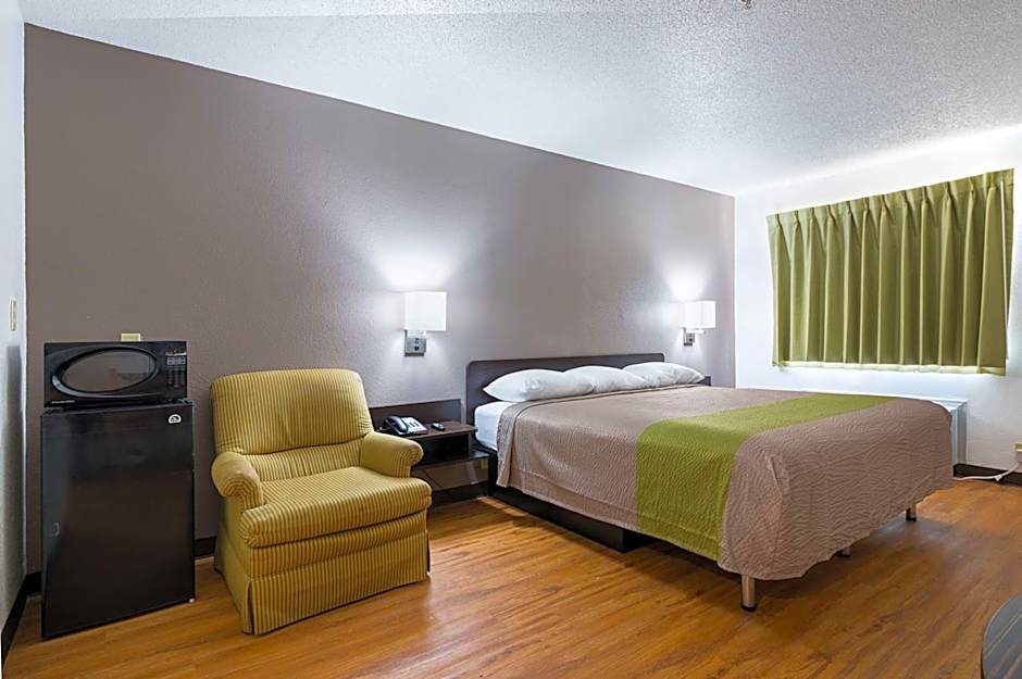 Motel 6-New Iberia, LA