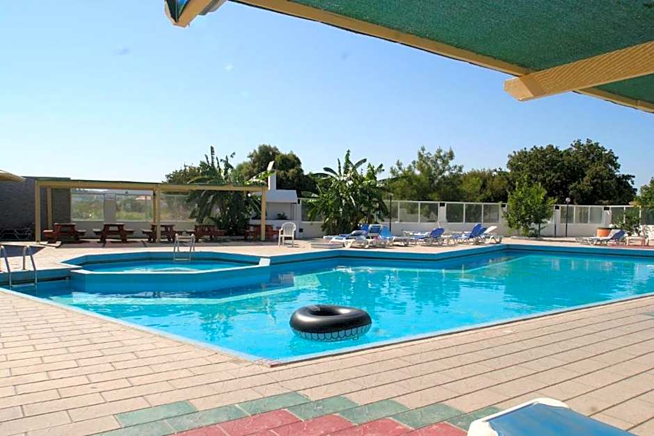 Summer Dream Hotel