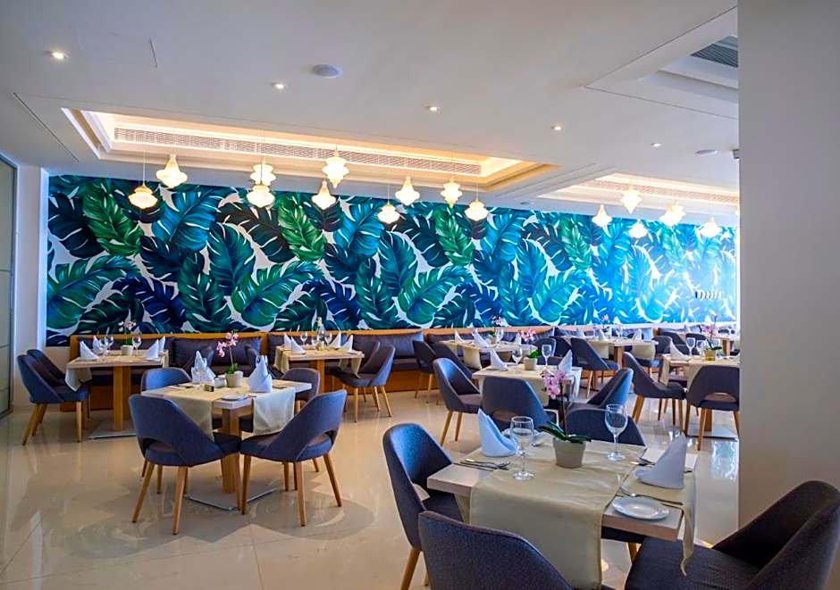 Tsokkos Protaras Beach Hotel