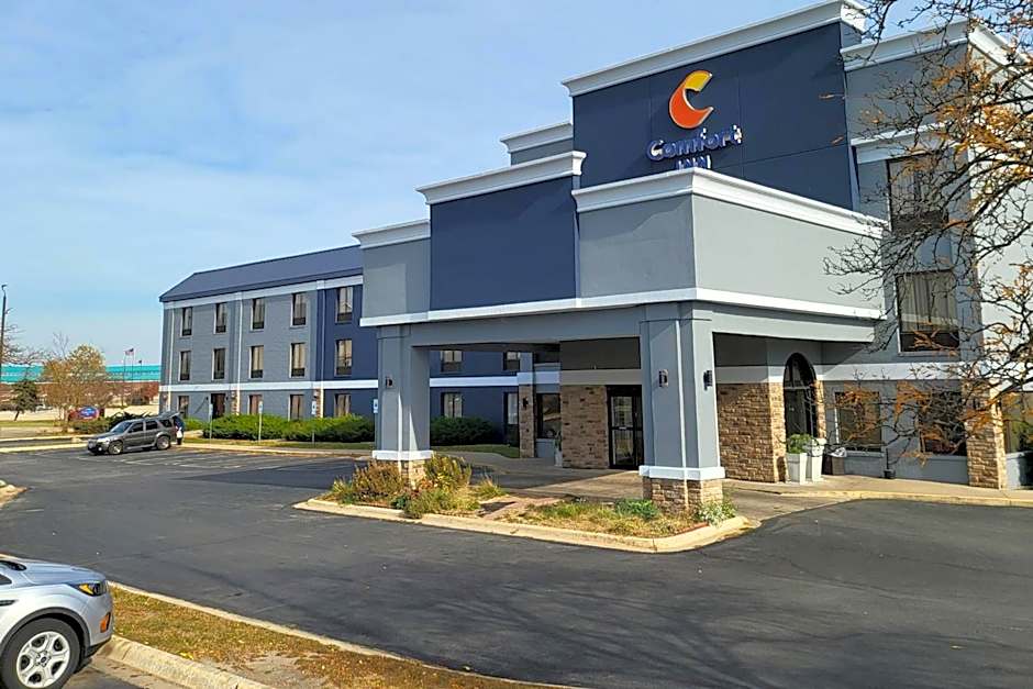 Comfort Inn Bourbonnais Near I-57