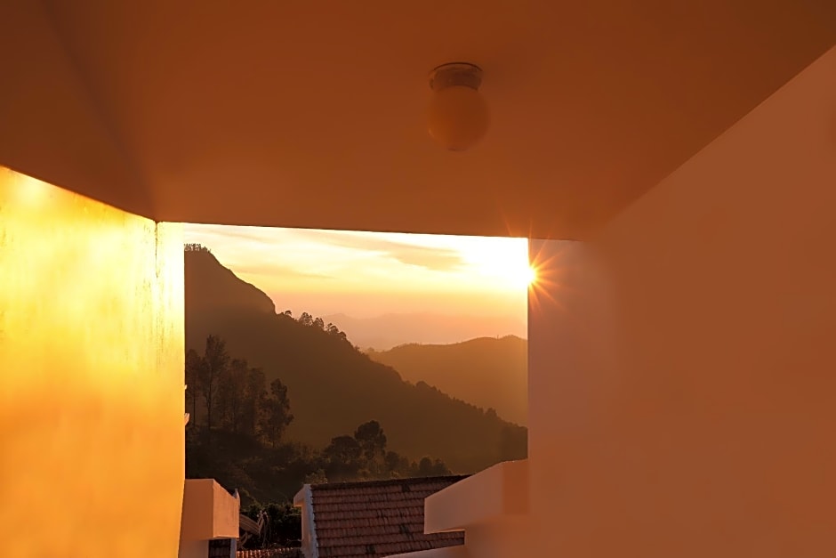 Country Club Valley Vista