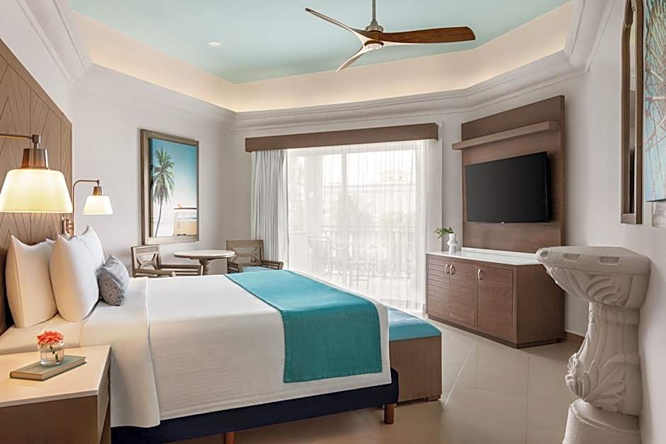 Wyndham Alltra Playa del Carmen Adults Only All Inclusive