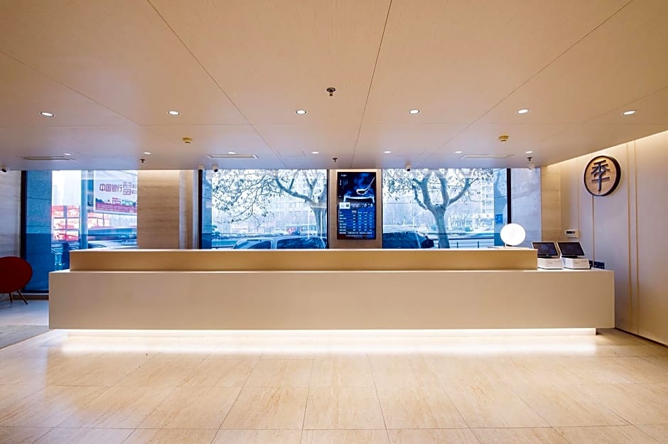 JI Hotel Dalian Qingniwa