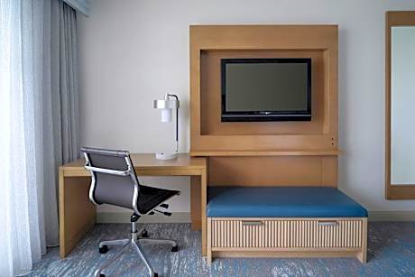 One-Bedroom Suite with Waterfront View and Sofa Bed - Mobility Accessible with Roll-In Shower