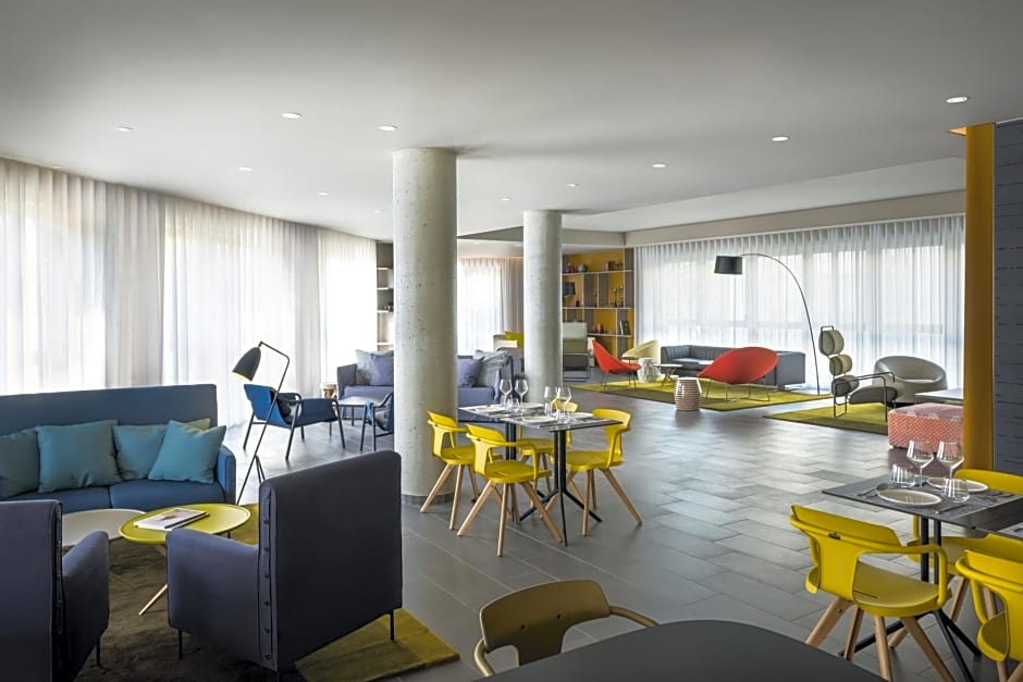 Okko Hotels Grenoble Jardin Hoche