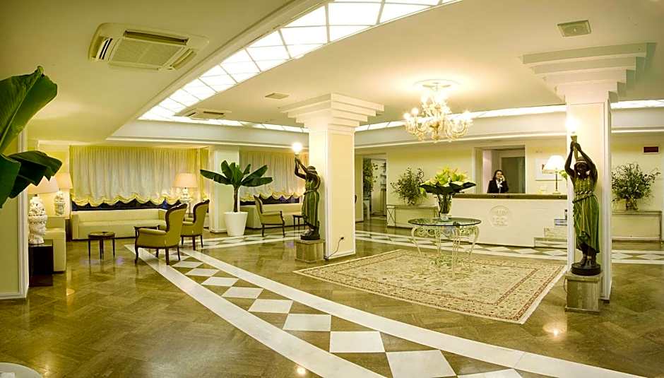 Hotel Roma