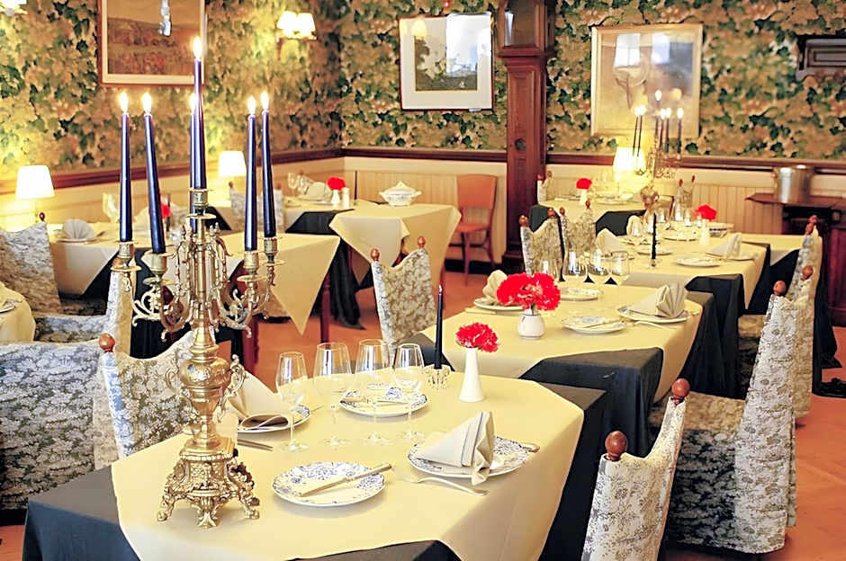 Royal Hotel-Restaurant Bonhomme