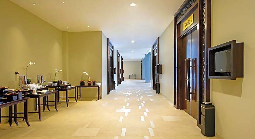 Hotel Santika Mataram