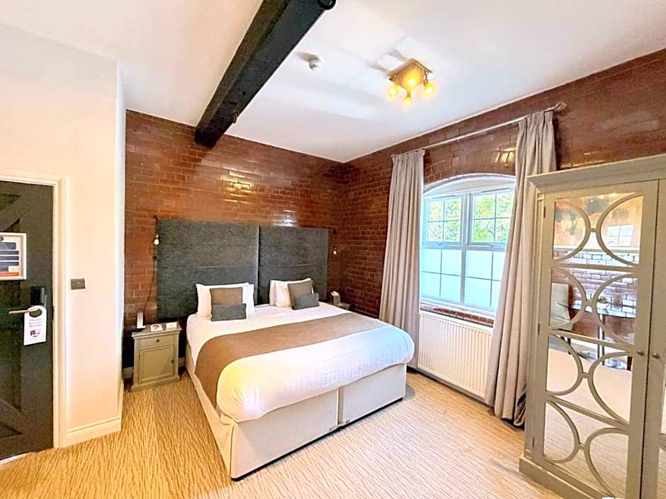 The Mount Country Manor Hotel & Golf Wolverhampton