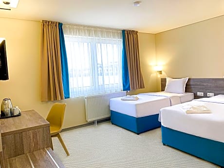 Twin Room with Private Bathroom