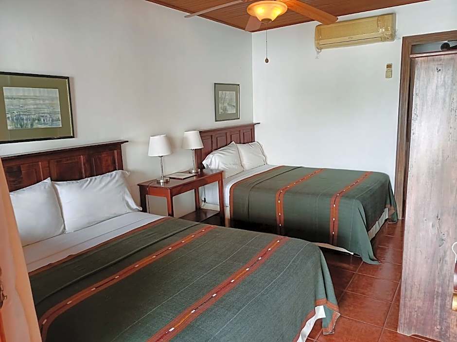 Hotel Don Udos Bed & Breakfast