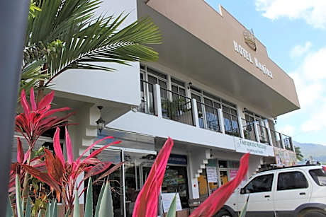 Hotel Arenal by Regina