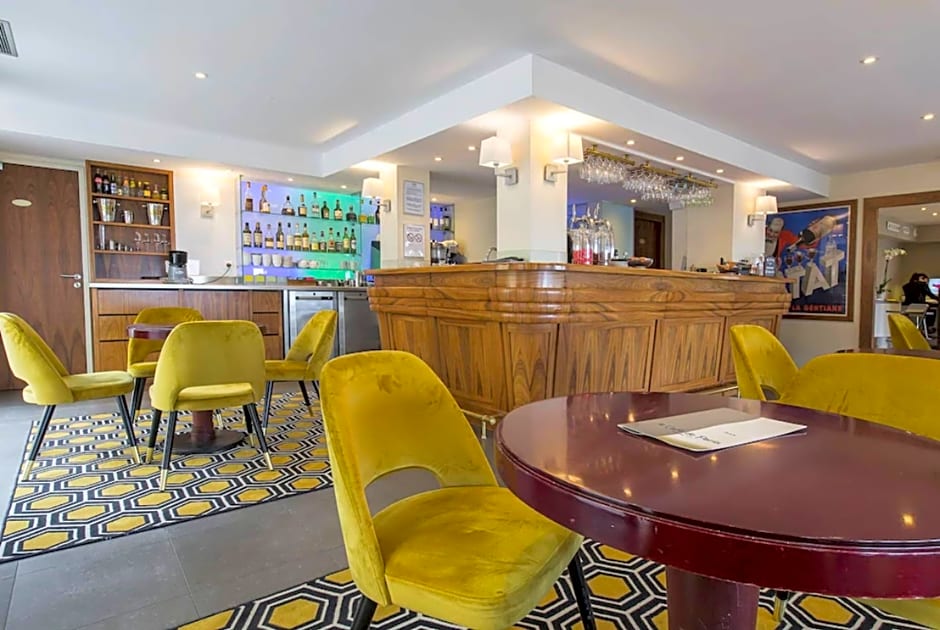 hotel le cafe de paris biarritz france rates from eur134