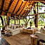 Kuname Safari Lodge