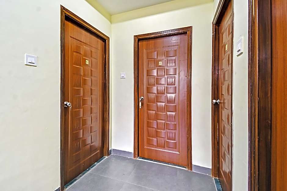 Hotel O Om Shanti Palace